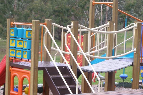 Larnoo Playspace Mullum Mullum Creek Linear Park