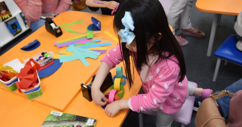 Bulleen Library Dragon Puppets 2017 event